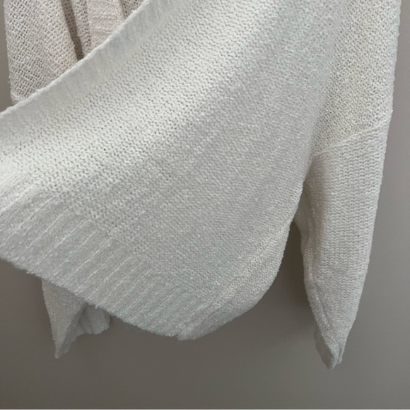 Plus Size Cardigan Plus Size Cardigan - Picture 8 of 9